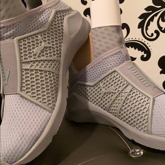 - FENTY by Puma Trainer - Picture 3 of 10